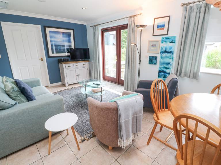 Cottage with garden | Beach view — photo 3
