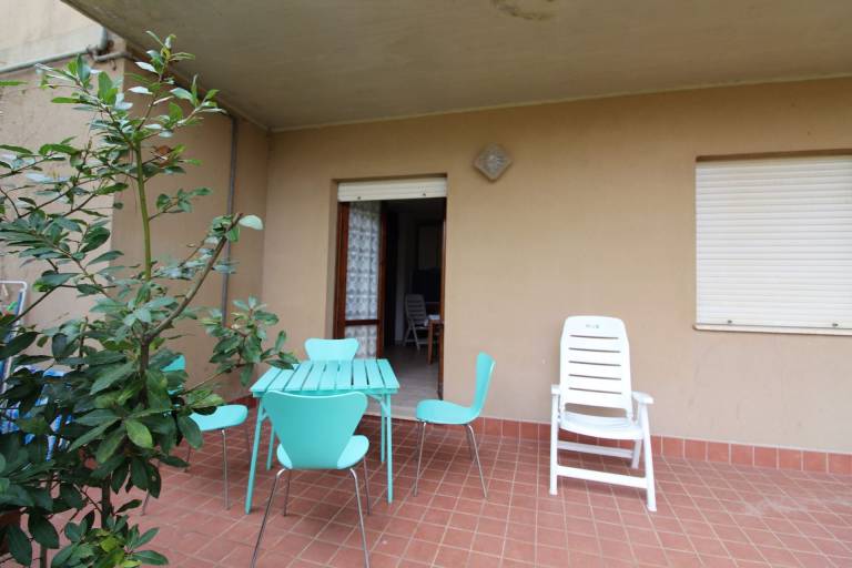 Rental apartment with garden — photo 5