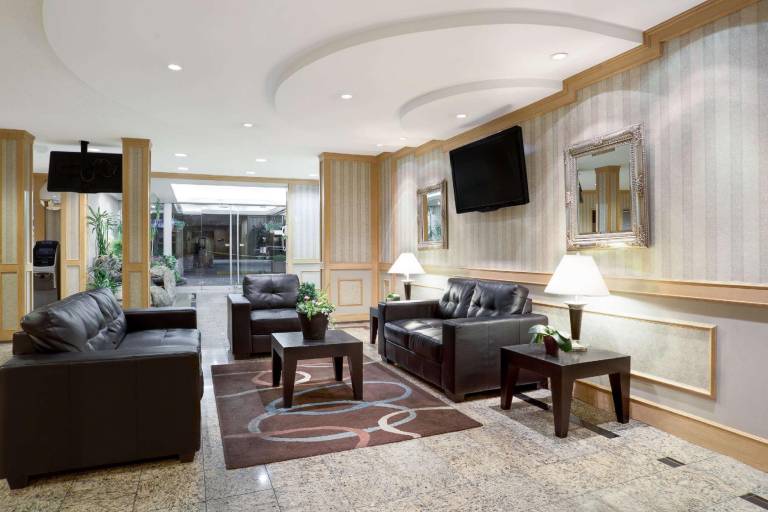 The Vic, an Ascend Collection Hotel — photo 4
