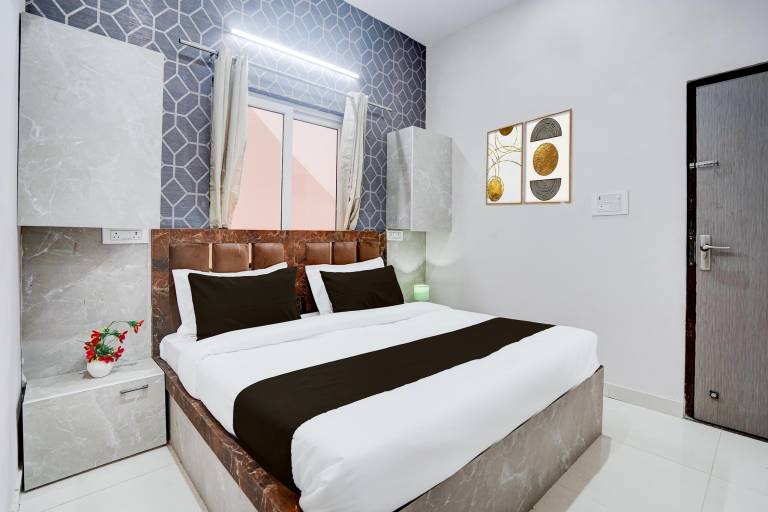 Super Townhouse Vasundra Nagar Formerly Joystel