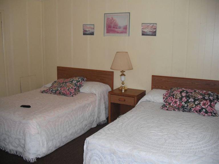 Bluewater Motel — photo 2