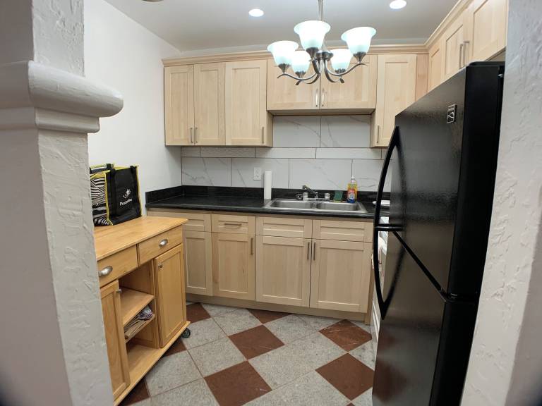 Condo  Clawson