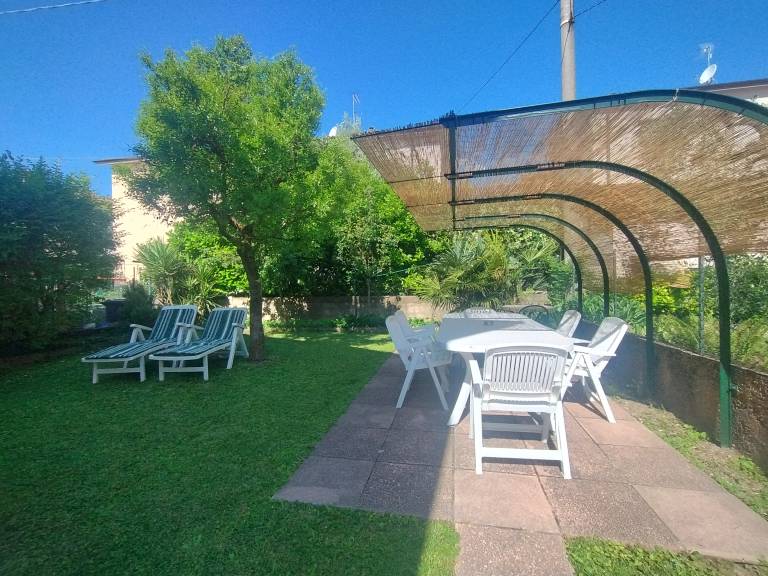 Ferienhaus mit Hund inSalò, Gardasee Gardasee f&uuml;r max. 7 Personen