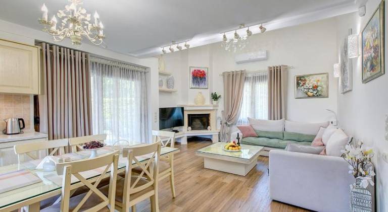 Fully equipped beautiful villa with pool, patio & garden | Next to the beach | Dogs allowed — photo 3