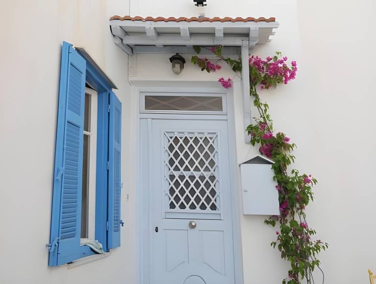 Tinos Heritage Plateia in Tinos