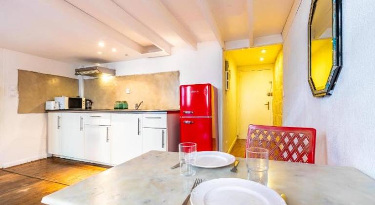 Rental apartment with 2 rooms for 5 persons — photo 4