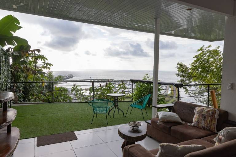 House Manuel Antonio