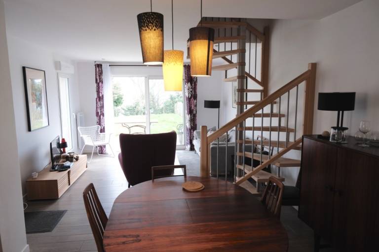 Fully equipped wonderful vacation home with yard & BBQ | Sea view | Beach nearby | Pets allowed — photo 3