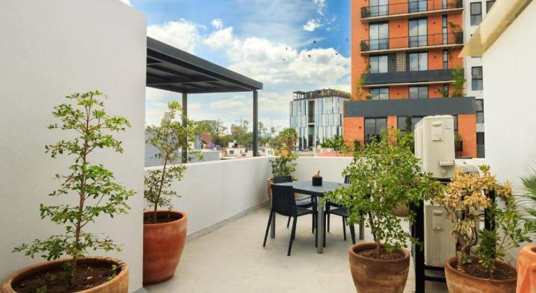Holiday apartment with patio — photo 3