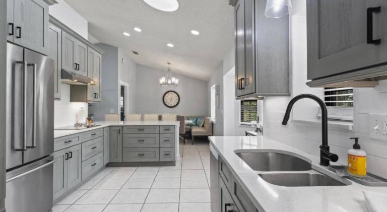 House with pool | Pet-friendly — photo 4