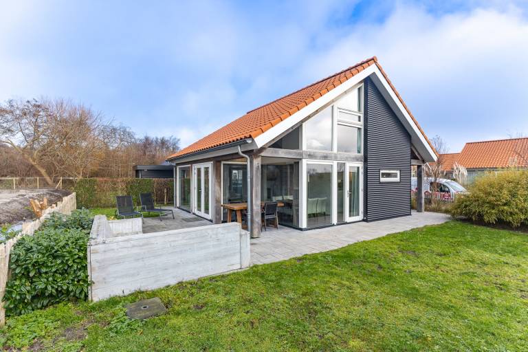 Charmantes Ferienhaus mit Terrasse | Nah am Strand | Haustierfreundlich