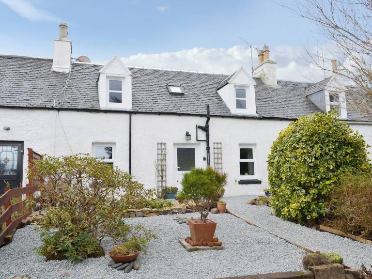 Cottage  Edinbane