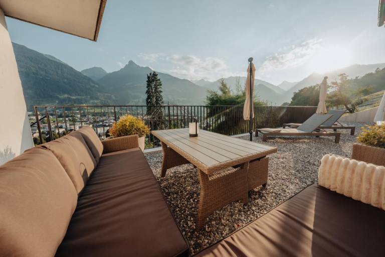 Holiday apartment with terrace | Garden view — photo 3