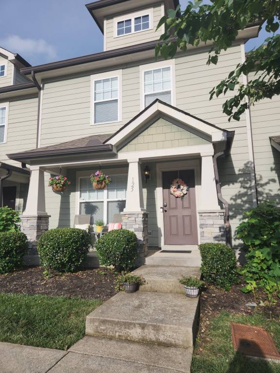 House  Glencliff