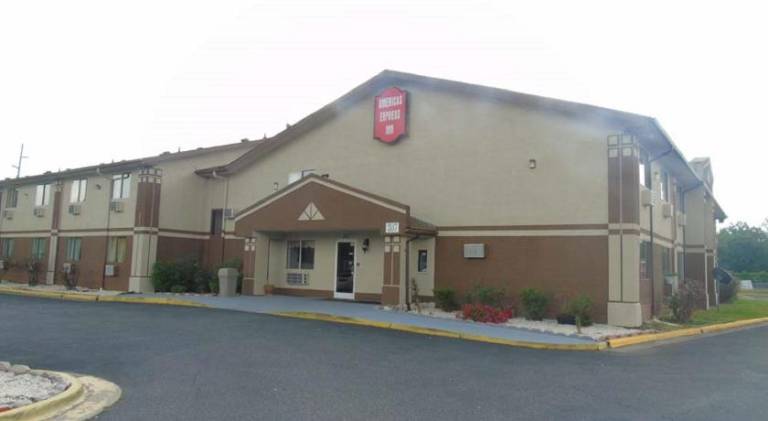 Americas Express Inn Rocky Mount — photo 3