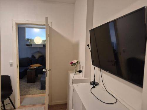 Serviced apartment with yard, terrace & sauna | Perfect for remote work — photo 4