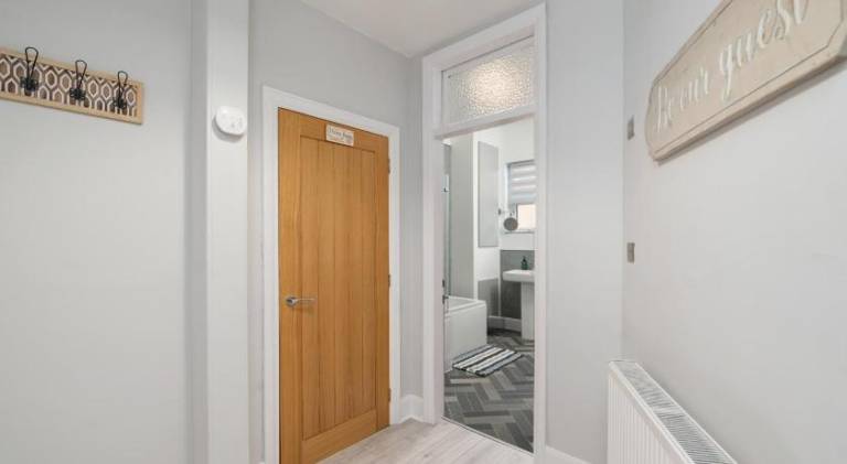 Apartment with 2 rooms for 4 persons — photo 4
