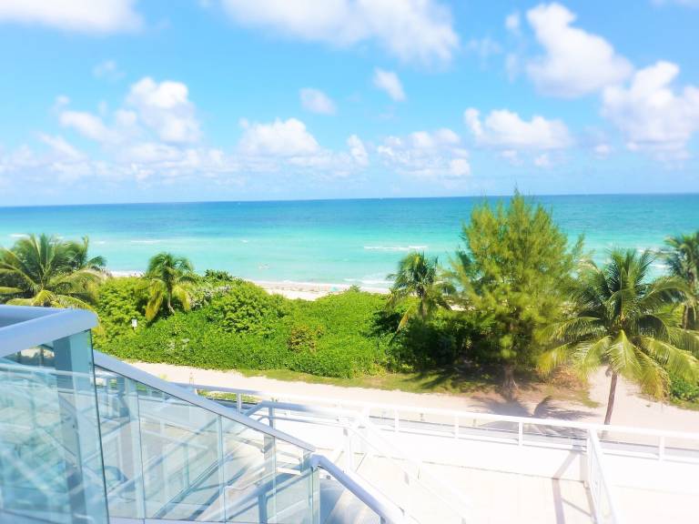 Condo  Miami Beach