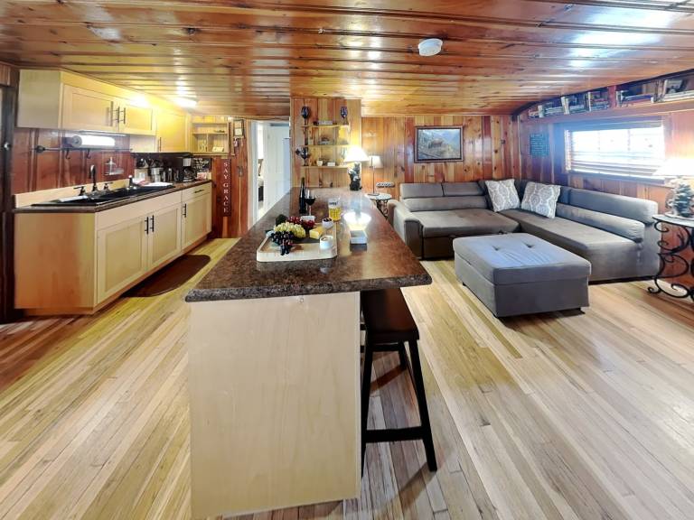 J&L Cabin — photo 4