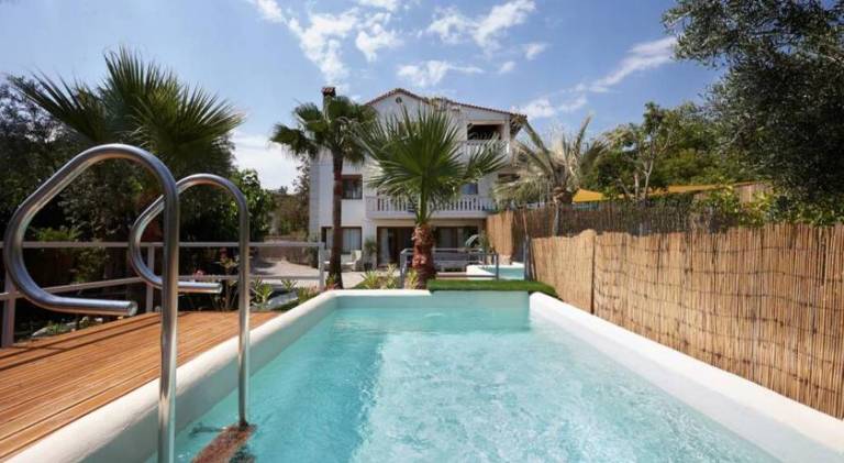Charming villa with pool | Dogs allowed — photo 2