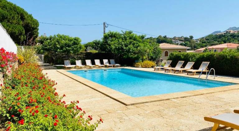 Lovely rental apartment with pool | Pets allowed — photo 3