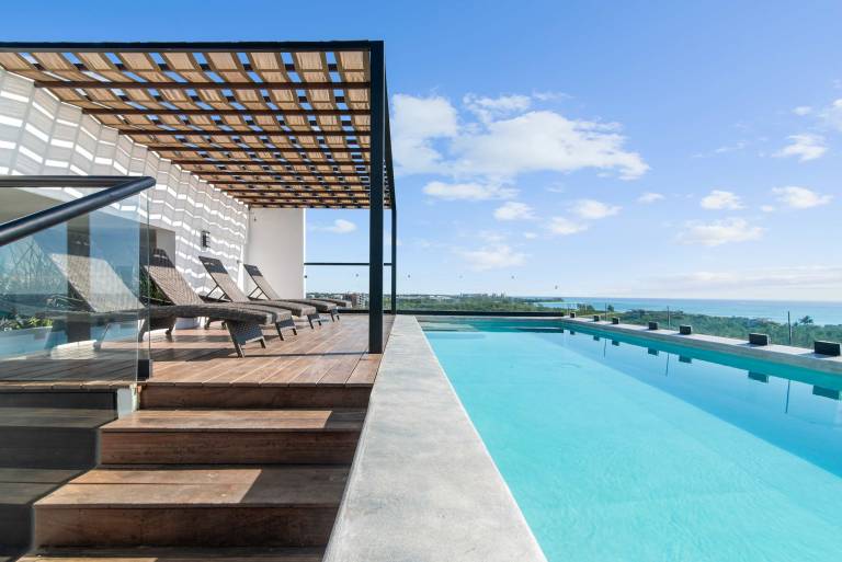 Sweet Studio By the Sea with Views Walk Everywhere