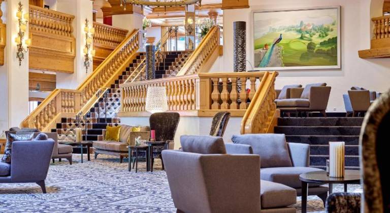 MAXIMILIAN Grand Hotel — photo 3