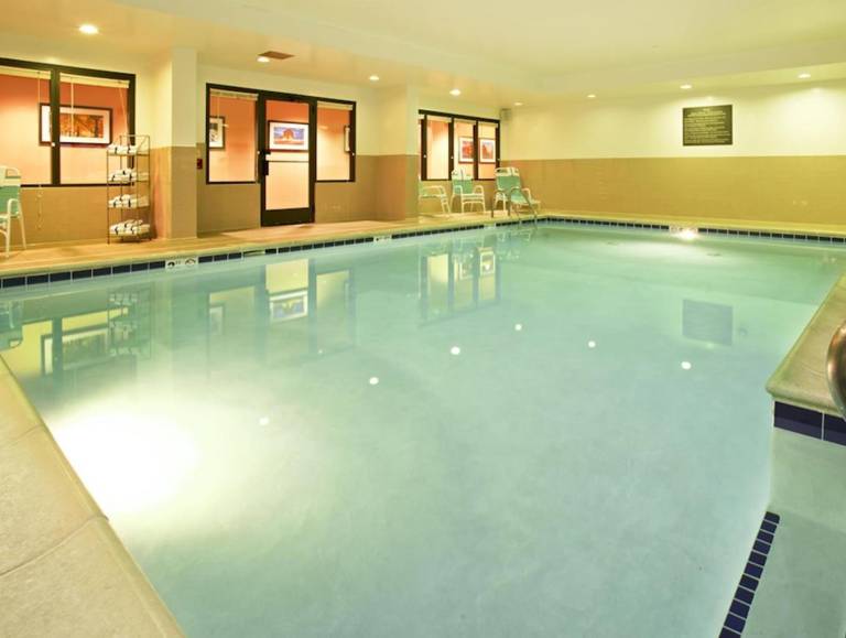 Hampton Inn Marietta — photo 5