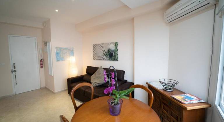 Holiday apartment with 1 room for 4 persons in Seville