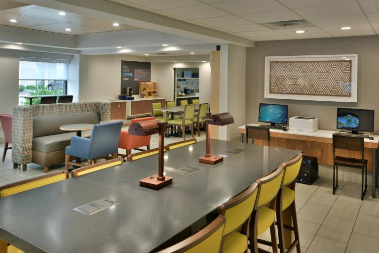Holiday Inn Express Raleigh-Durham Airport By IHG — photo 5