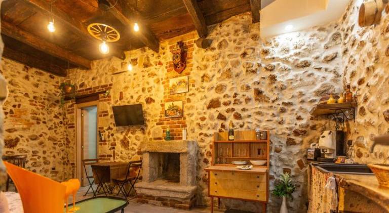 Apartment with yard in Avellino