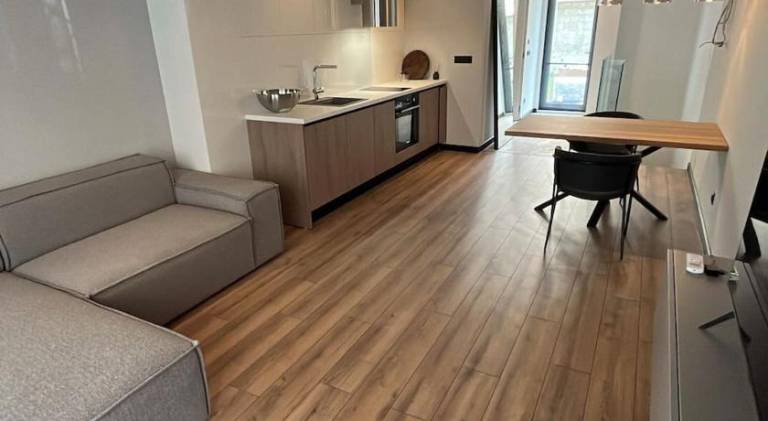 Apartment with garden in Varna