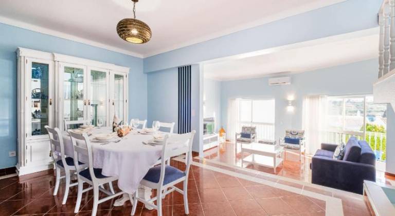 Villa with BBQ, private pool & garden — photo 3