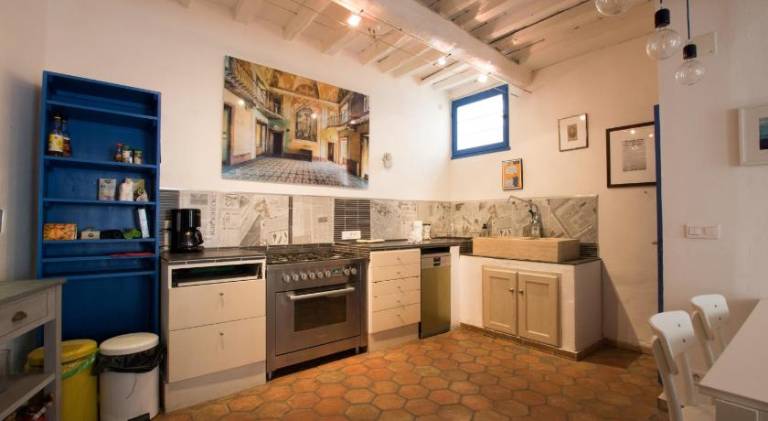 Pleasant house with patio | Pet-friendly — photo 5