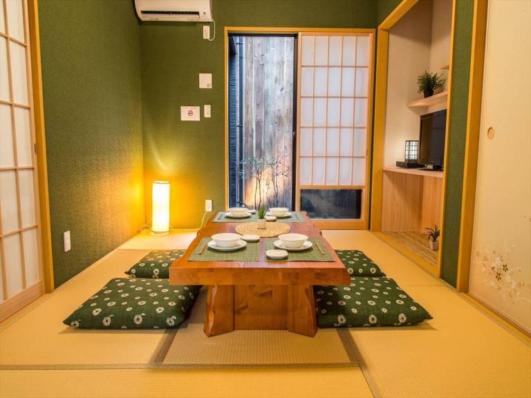 Yadoya Karasuma-Inn in Tokyo
