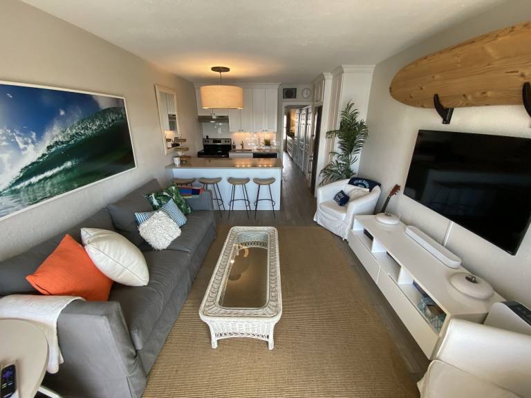 Condo Avalon