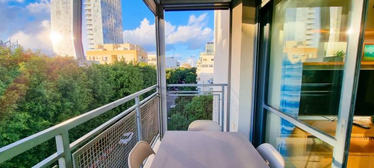 Rental apartment with terrace | Close to Dizengoff Street — photo 3