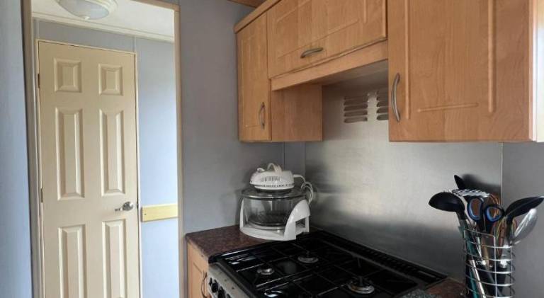 Spacious 2 bedroomed mobile home — photo 5