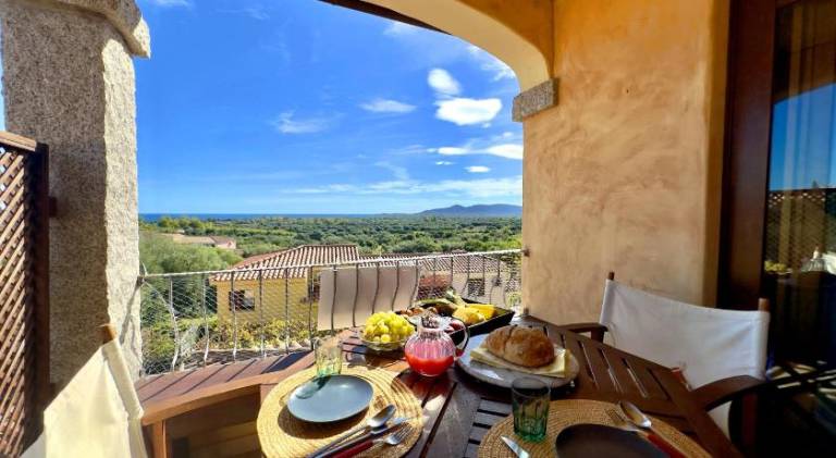 Vacation home with 2 rooms for 4 persons in Budoni