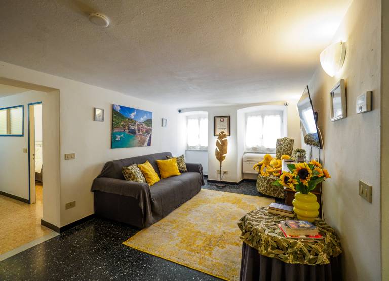 Rental apartment with yard | Water view — photo 3