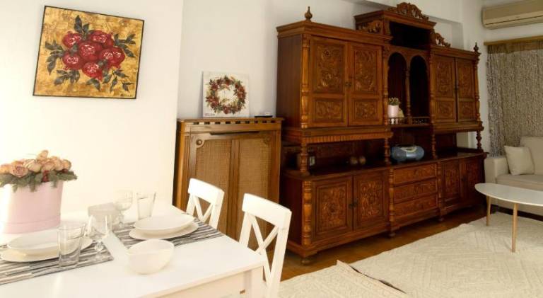 Kassandra lovely floor appartment in Patriarchou Ioakim the heart of Kolonaki — photo 5