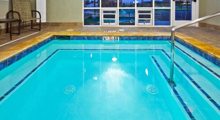 Holiday Inn Express Hotel & Suites Ooltewah Springs - Chattanooga By IHG — photo 2