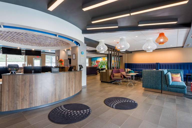 Tru by Hilton Radford — photo 3
