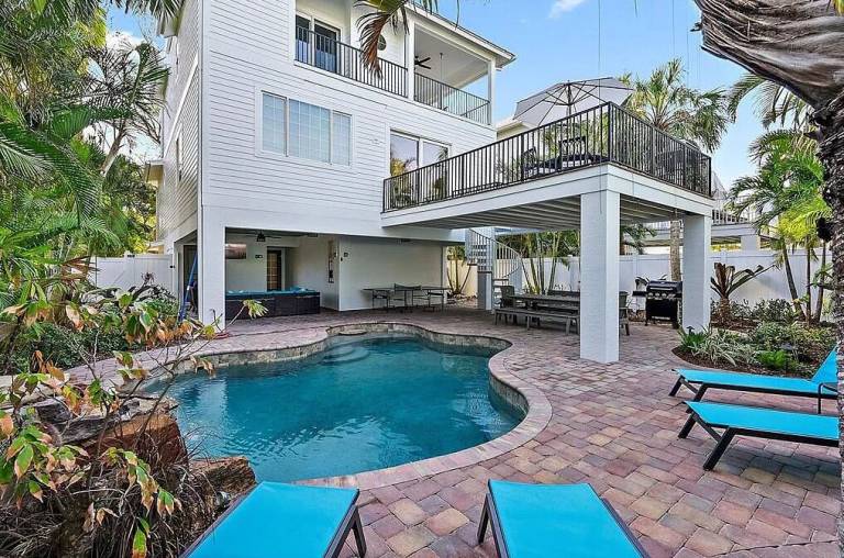 House Anna Maria