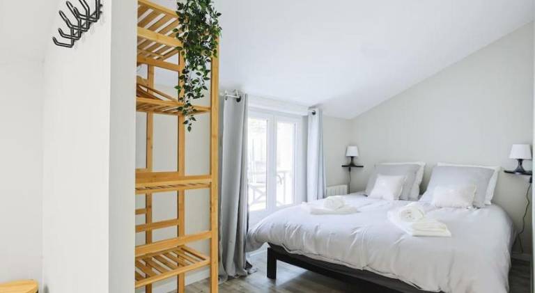 House with 2 rooms for 7 persons in Meaux