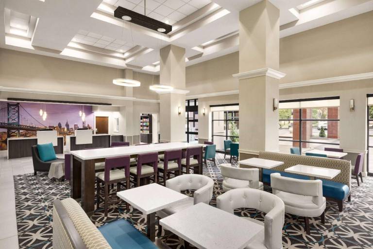 La Quinta Inn & Suites by Wyndham Newark - Elkton — photo 3