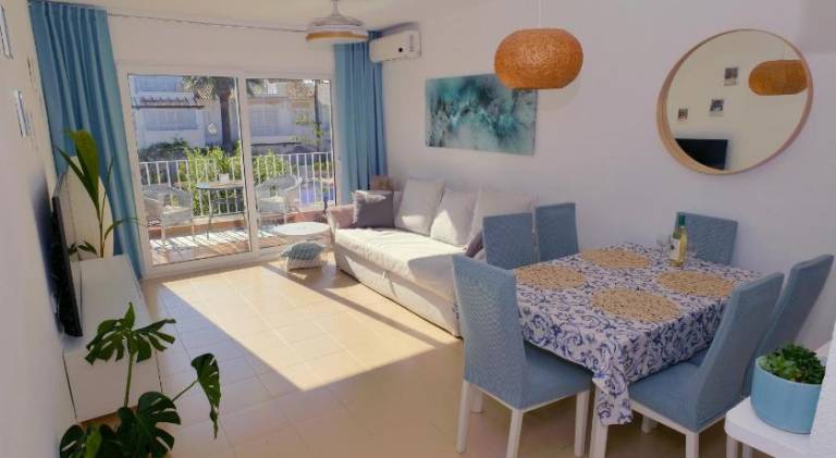 Holiday apartment with private pool & terrace — photo 2
