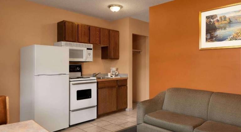 Travelodge by Wyndham Quesnel BC — photo 3