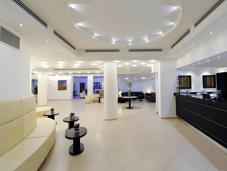 AHR Baja Hotel & Spa Cannigione — photo 3