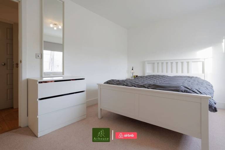 Apartment Royal Borough of Kingston upon Thames